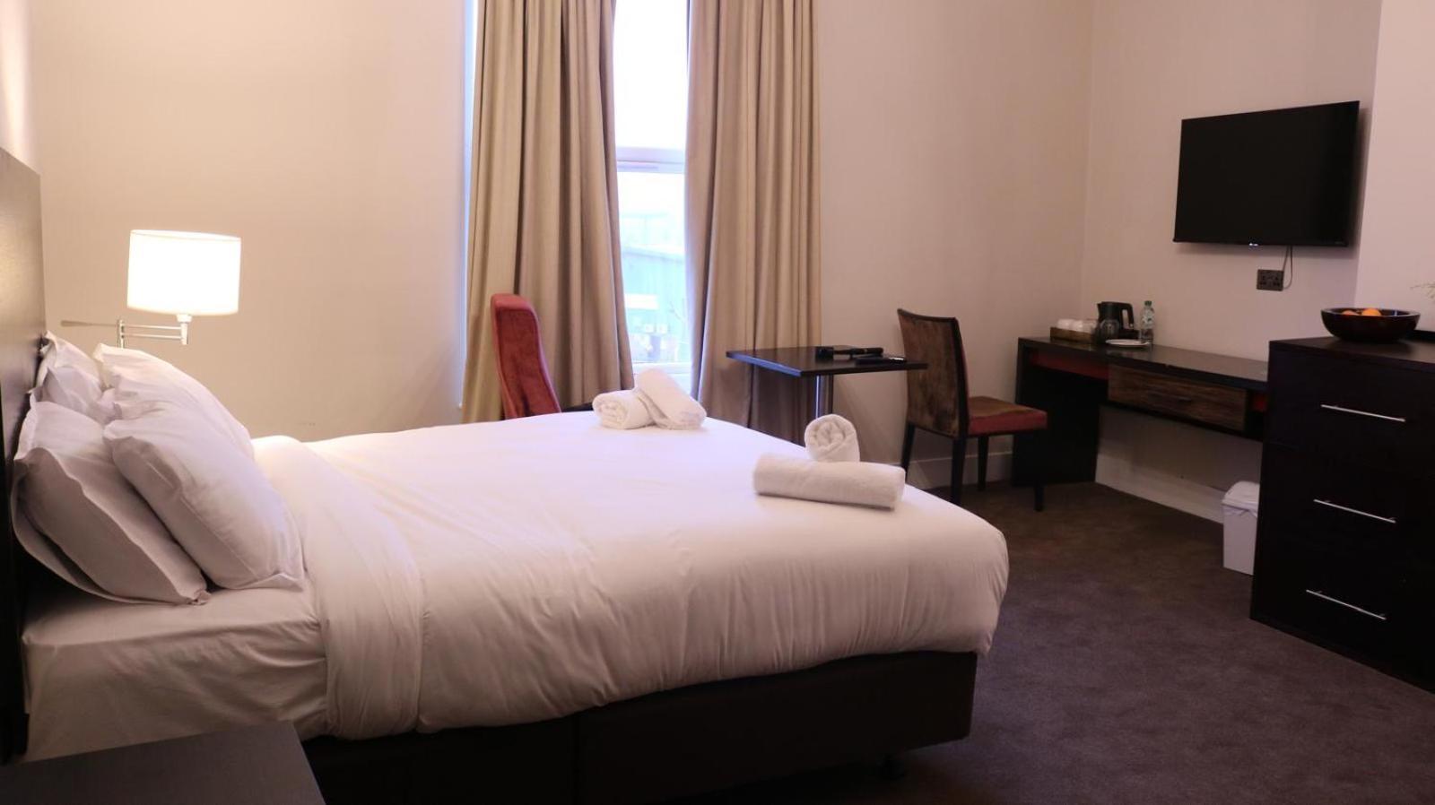 Green Ariana Hotel - Near Wembley And Central Londen Buitenkant foto
